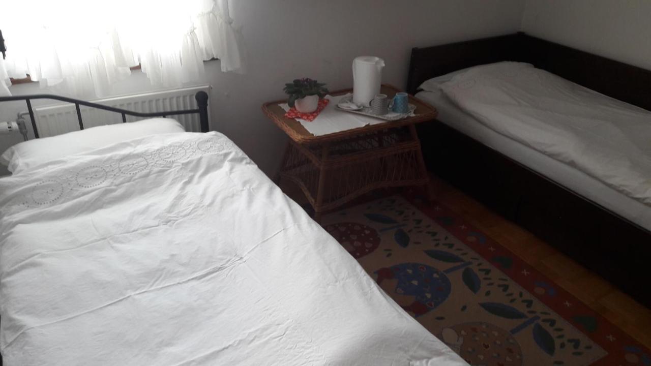 B&B Cerne Polhov Gradec Bagian luar foto